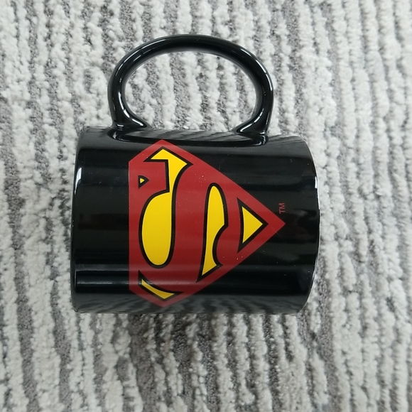 DC Comics Other - 🦸♂️SALE🦸♂️Superman coffee mug TM DC COMICS
